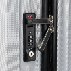 Travelpro Maxlite Air - Slim Carry-On Spinner, Metallic Silver -Gepäck Discounter compressed 401229742G TSA