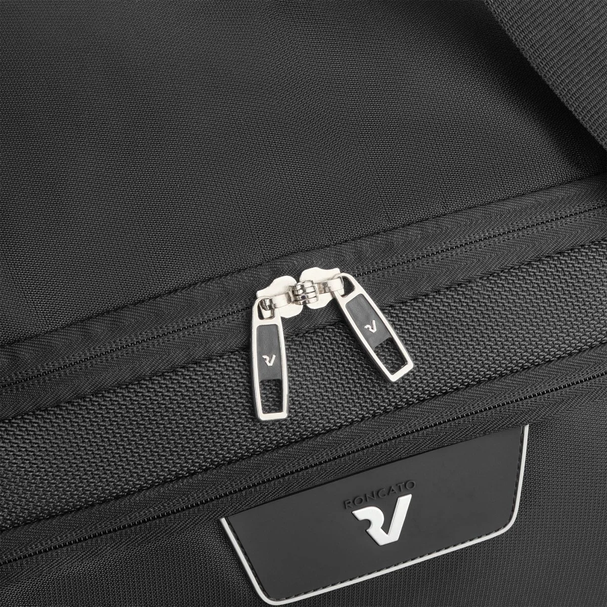 Roncato Joy - Rollenreisetasche Schwarz 9 Roncato Joy - Rollenreisetasche Schwarz – Bild 7