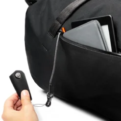 BELLROY Venture Duffel 40L Midnight 17 BELLROY Venture Duffel 40L Midnight -Gepäck Discounter compressed Bellroy BVDA MID 218 web 08