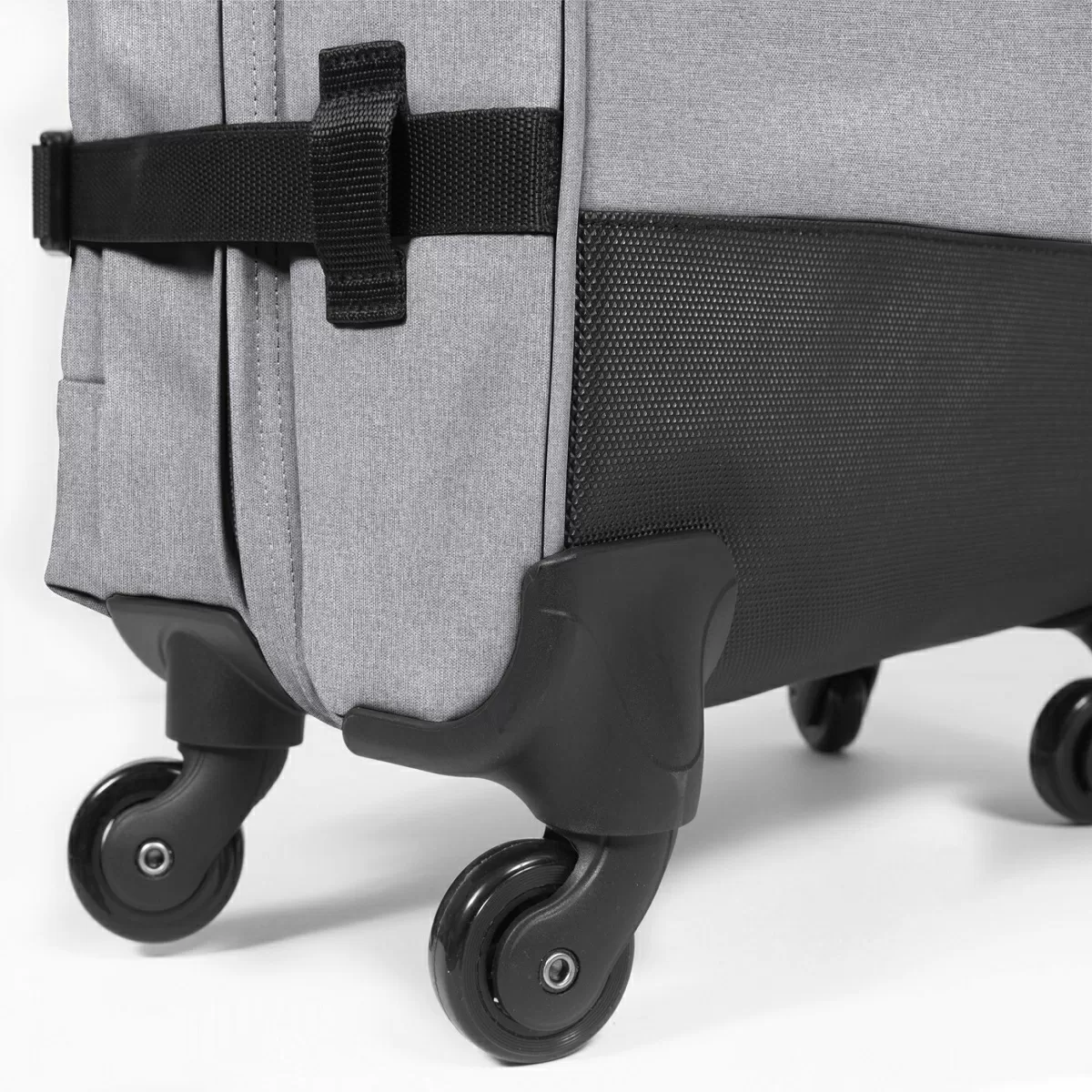 Eastpak Trans4 S Sunday Grau 7 Eastpak Trans4 S Sunday Grau – Bild 5